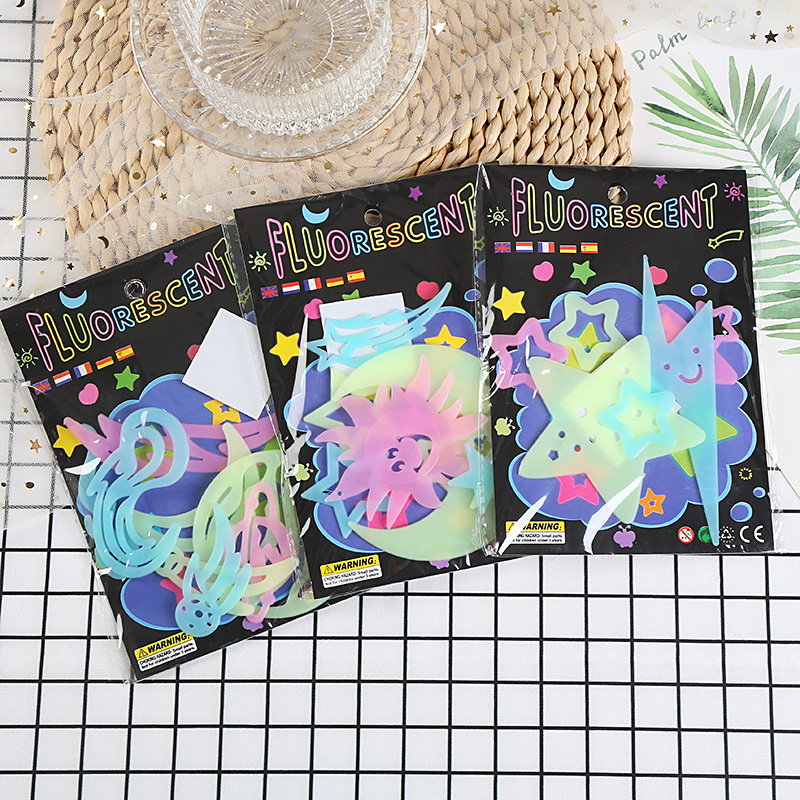 Luminous Cartoon butterfly Sta - Glow In Dark Stars 评论和价格